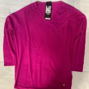 Fuchsia pink long cashmere sweater Escada